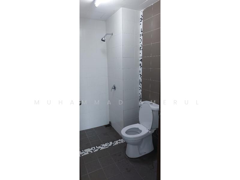 Villa Park untuk Untuk Disewa - RM 1,297 /bulan, Feb 2026 - Bathroom - PropertyGuru.com.my