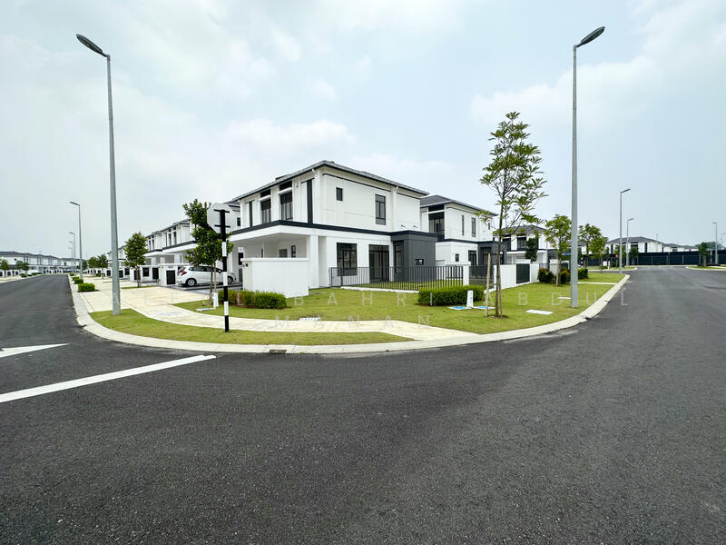 Rumah Teres 2 Tingkat untuk Dijual di Shah Alam (Selangor) - Saiful Bahri Abdul Manan - Exterior - PropertyGuru.com.my
