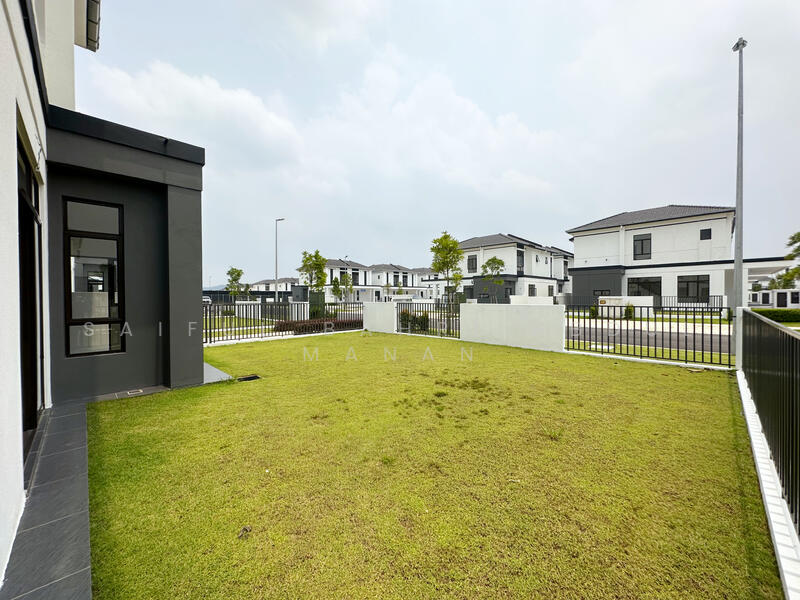 Rumah Teres 2 Tingkat untuk Dijual di Shah Alam (Selangor) - Saiful Bahri Abdul Manan - Exterior - PropertyGuru.com.my