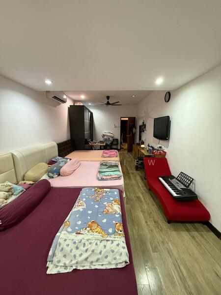 Jalan Thomas @ Bukit Dumbar untuk Untuk Disewa - RM 6,000 /bulan, Apr 2026 - Bedroom - PropertyGuru.com.my