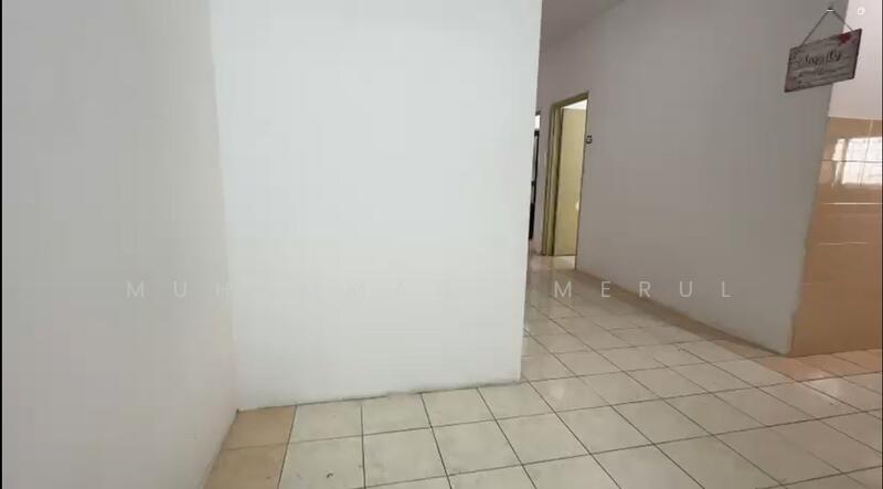 Apartment for Rent at Bayu Villa - Muhammad Amerul - Corridor - PropertyGuru.com.my