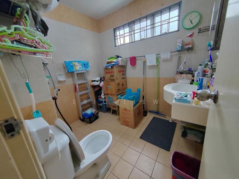 2 Storey Bungalow Corner Lot Taman Seri Damai untuk Untuk Dijual - RM 1,500,000, Feb 2026 - Bathroom - PropertyGuru.com.my