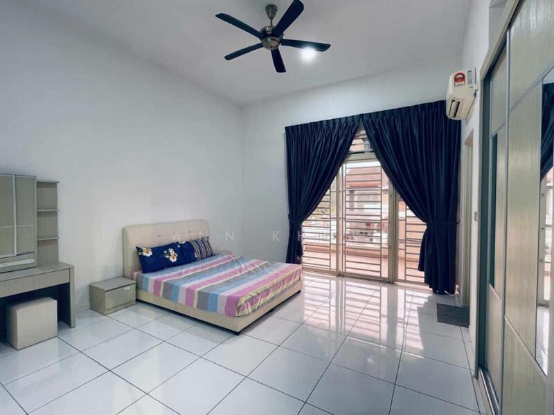2-storey Terraced House for Rent in Gelang Patah (Johor) - Ann Khow - Bedroom - PropertyGuru.com.my