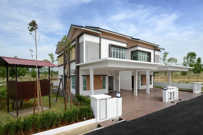 Semi-Detached House for Sale in Seberang Perai (Penang) - Ooi Chee Khoon - Exterior - PropertyGuru.com.my