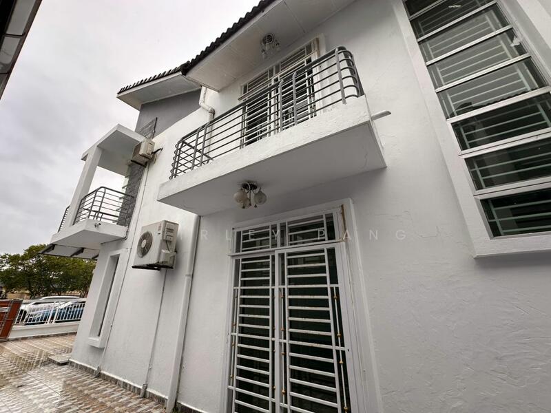 Link Bungalow for Sale in Taman Mutiara Rini (Skudai) - Shirley Pang - Exterior - PropertyGuru.com.my