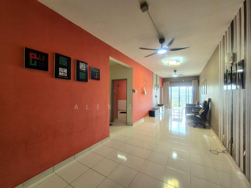 Symphony Heights (Simfoni Heights) untuk Untuk Dijual - RM 285,000, Feb 2026 - Living Room - PropertyGuru.com.my
