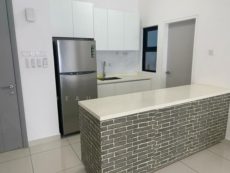 Vertu Resort untuk Untuk Disewa - RM 2,200 /bulan, Mac 2026 - Kitchen - PropertyGuru.com.my