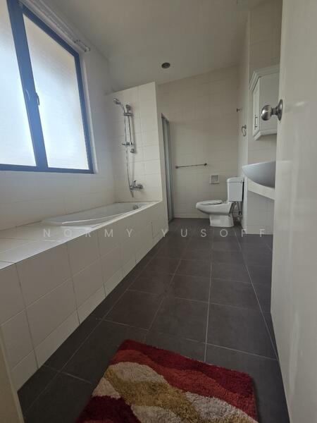 Glenmarie Cove untuk Untuk Dijual - RM 1,190,000, Mac 2026 - Bathroom - PropertyGuru.com.my