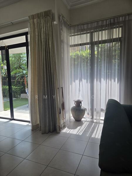 Glenmarie Cove untuk Untuk Dijual - RM 1,190,000, Mac 2026 - Living Room - PropertyGuru.com.my