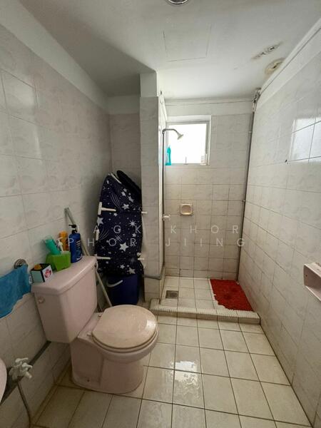 Sri Mahligai untuk Untuk Disewa - RM 1,500 /bulan, Feb 2026 - Bathroom - PropertyGuru.com.my