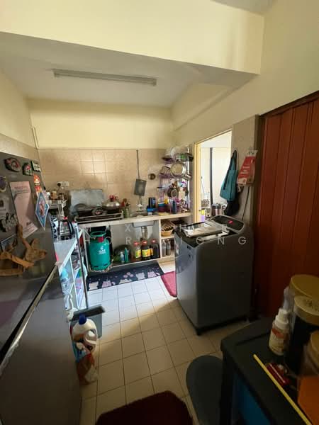Condominium for Sale at Sri Mahligai Condominium & Townhouse - Max Khor Phor xiong - Kitchen - PropertyGuru.com.my