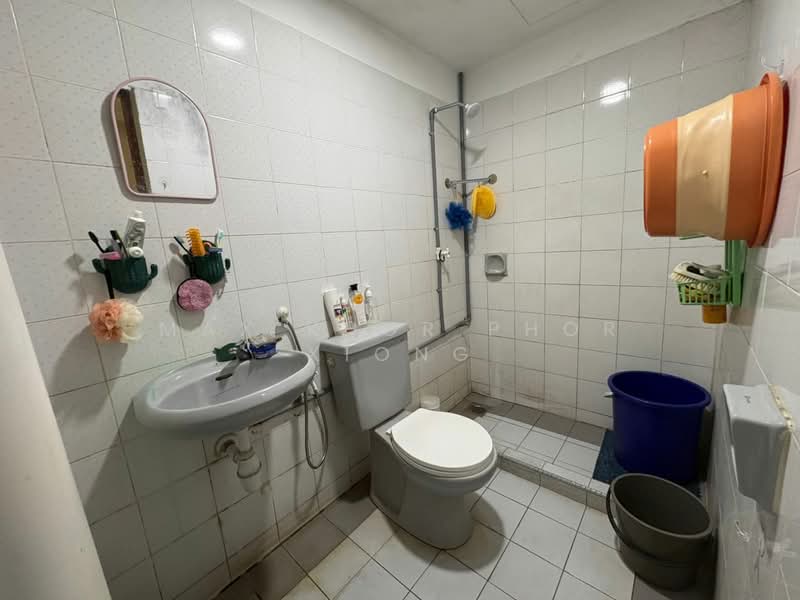 Condominium for Sale at Sri Mahligai Condominium & Townhouse - Max Khor Phor xiong - Bathroom - PropertyGuru.com.my