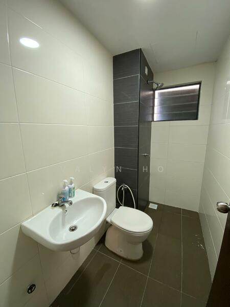Condominium for Rent at Oasis 1 - Valyn Ho - Bathroom - PropertyGuru.com.my