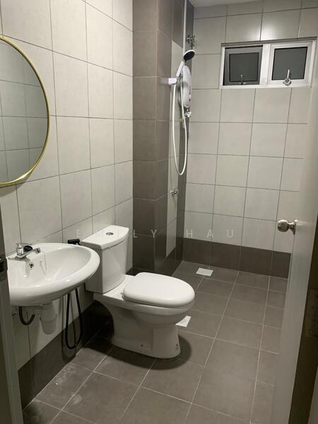 One 49 Residence untuk Untuk Disewa - RM 2,500 /bulan, Feb 2026 - Bathroom - PropertyGuru.com.my