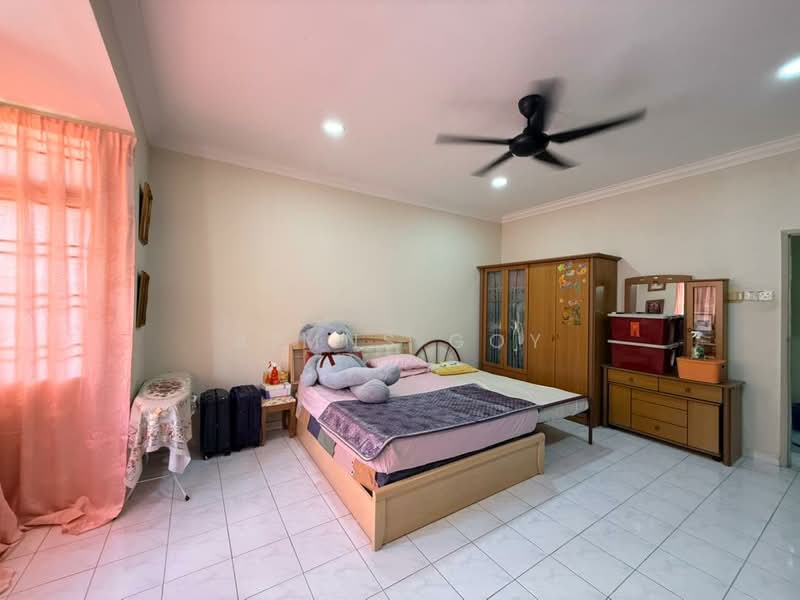 Bandar Mahkota Cheras Section 2 Renovated Unit For Sale untuk Untuk Dijual - RM 750,000, Mac 2026 - Bedroom - PropertyGuru.com.my