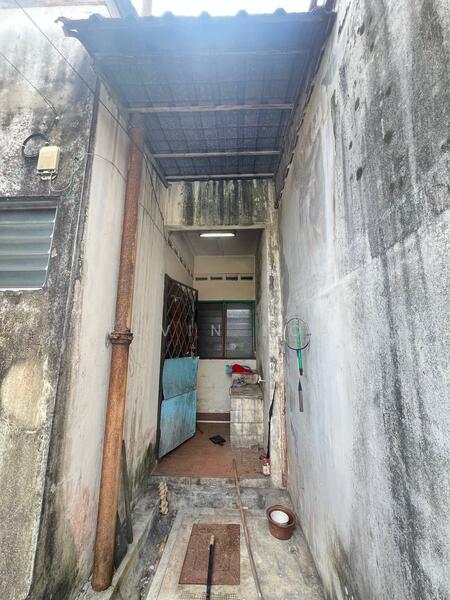 1-storey Terraced House for Sale in Taman Daya (Johor Bahru) - Kelvin Koay - Exterior - PropertyGuru.com.my