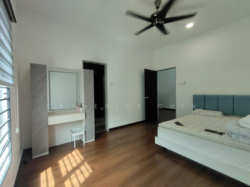Semi-Detached House for Sale in Ipoh (Perak) - Catherine Chin - Bedroom - PropertyGuru.com.my