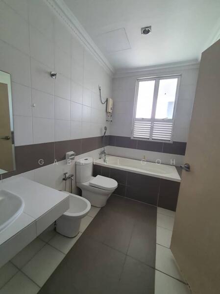 3-storey Terraced House for Rent in Shah Alam (Selangor) - GABRIEL GOH - Bathroom - PropertyGuru.com.my