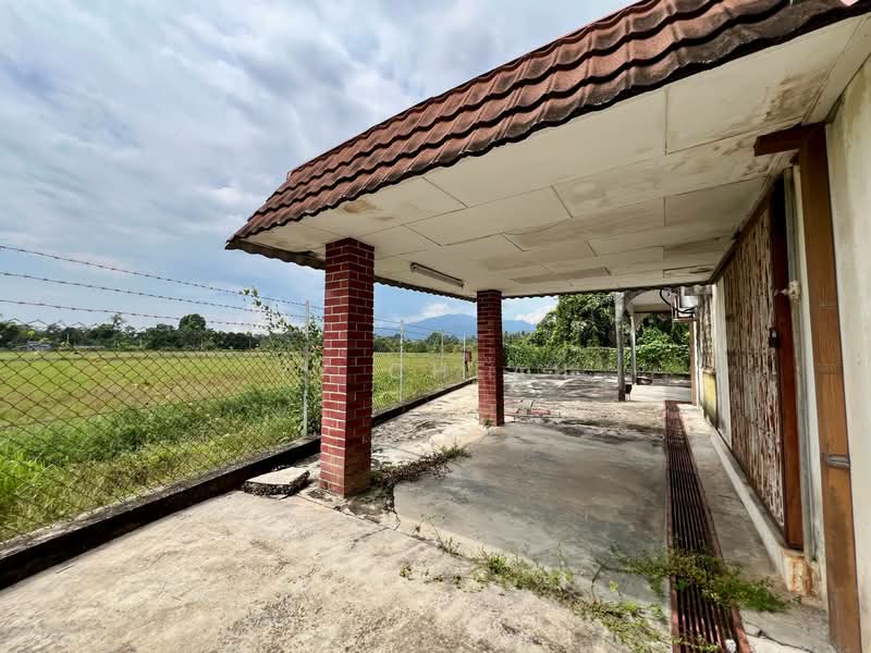 Semi-Detached House for Sale in Taman Batu Emas (Kuala Kangsar) - YY Cheah - Exterior - PropertyGuru.com.my