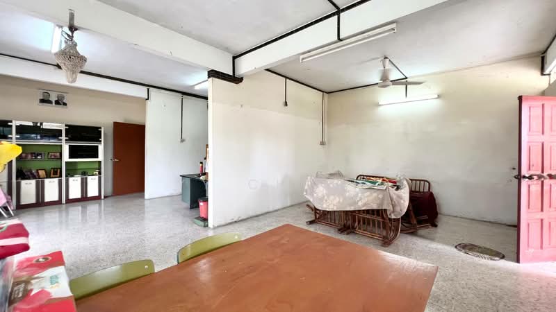 Semi-Detached House for Sale in Taman Batu Emas (Kuala Kangsar) - YY Cheah - Living Room - PropertyGuru.com.my