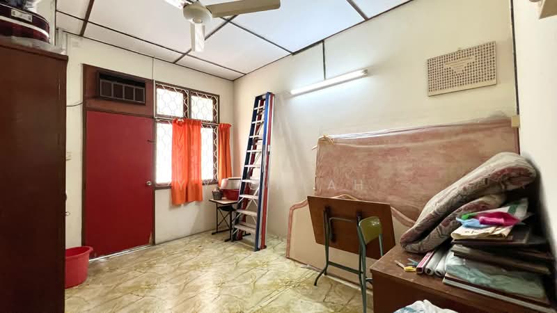 Semi-Detached House for Sale in Taman Batu Emas (Kuala Kangsar) - YY Cheah - Interior - PropertyGuru.com.my