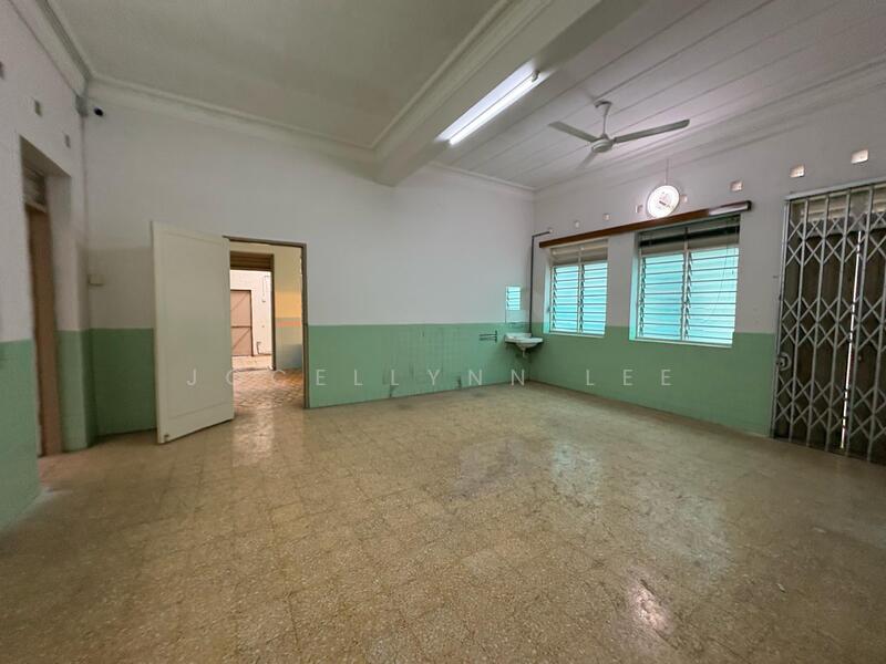 Untuk Dijual - Double Storey Semi Detached House at Georgetown Jalan kebun nyiur