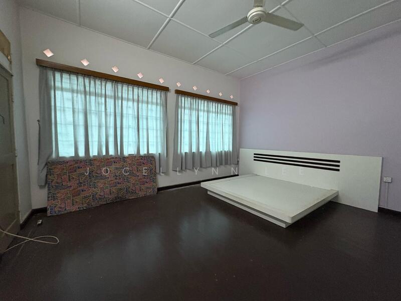 Untuk Dijual - Double Storey Semi Detached House at Georgetown Jalan kebun nyiur