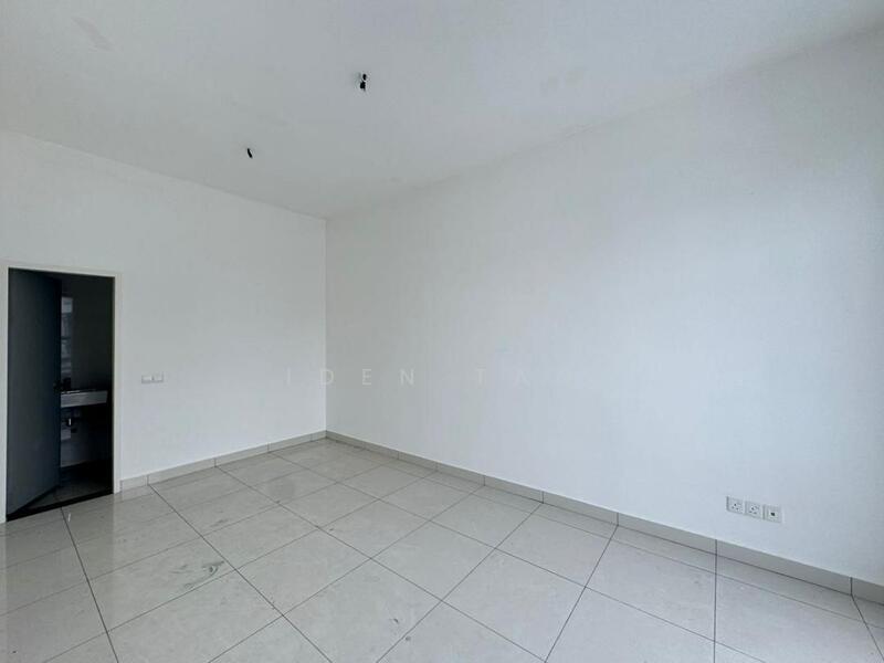 2-storey Terraced House for Sale in Setia Tropika (Johor Bahru) - Iden Tan - Interior - PropertyGuru.com.my