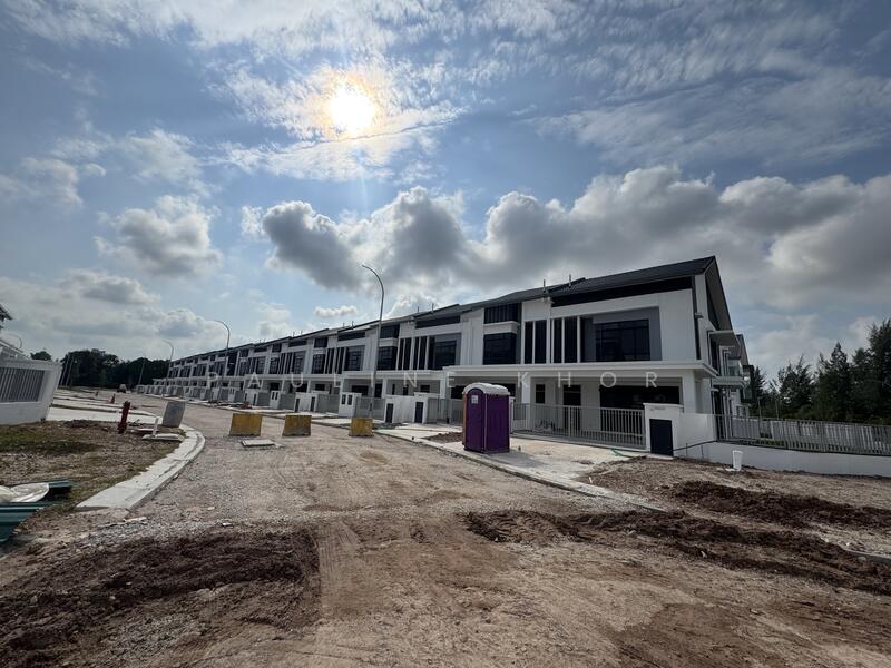 2-storey Terraced House for Sale in Horizon Hills (Iskandar Puteri (Nusajaya)) - Pauline Khor - Exterior - PropertyGuru.com.my