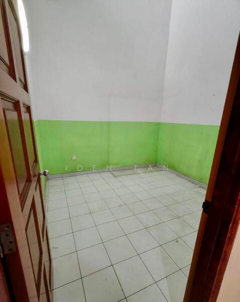 1-storey Terraced House for Sale in Taman Perling (Perling) - Iden Tan - Interior - PropertyGuru.com.my