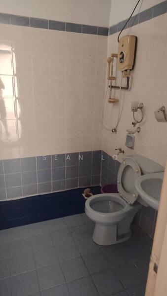Condominium for Rent at Impian Heights - Sean Lo - Bathroom - PropertyGuru.com.my