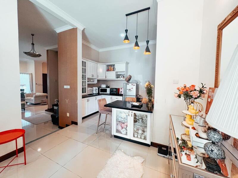 Semi-Detached House for Sale in Ampang Jaya (Ampang) - Syazue Wanie - Kitchen - PropertyGuru.com.my