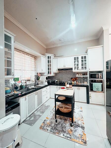 Semi-Detached House for Sale in Ampang Jaya (Ampang) - Syazue Wanie - Kitchen - PropertyGuru.com.my