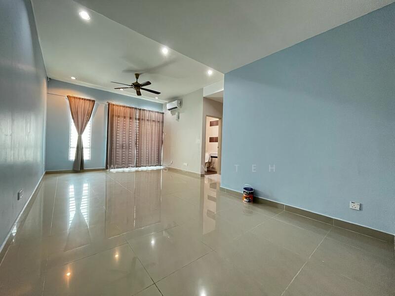 3-storey Terraced House for Rent in Tanjung Bungah (Penang) - Welson Teh - Living Room - PropertyGuru.com.my