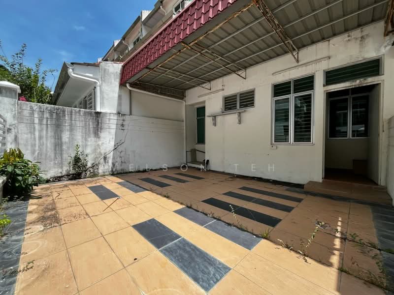 3-storey Terraced House for Rent in Tanjung Bungah (Penang) - Welson Teh - Exterior - PropertyGuru.com.my