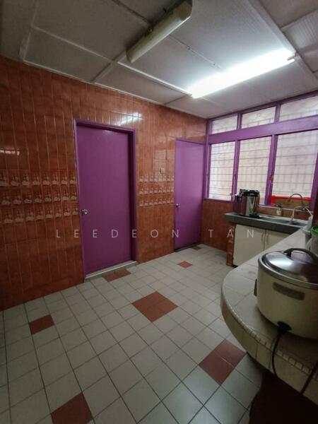 Taman Maluri Double Sty Semi D House For Sale untuk Untuk Dijual - RM 1,700,000, Feb 2026 - Kitchen - PropertyGuru.com.my