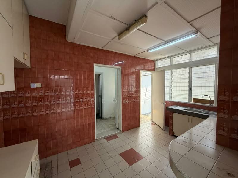 Rumah Berkembar untuk Dijual di Taman Maluri (Cheras) - Leedeon Tan - Kitchen - PropertyGuru.com.my