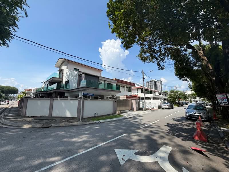 Rumah Berkembar untuk Dijual di Taman Maluri (Cheras) - Leedeon Tan - Exterior - PropertyGuru.com.my