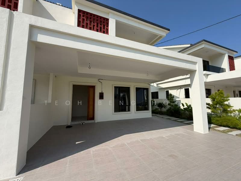 2-storey Terraced House for Sale in Simpang Pulai (Perak) - Oscar Teoh - Exterior - PropertyGuru.com.my