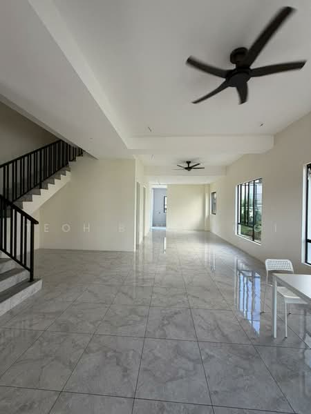 2-storey Terraced House for Sale in Simpang Pulai (Perak) - Oscar Teoh - Living Room - PropertyGuru.com.my