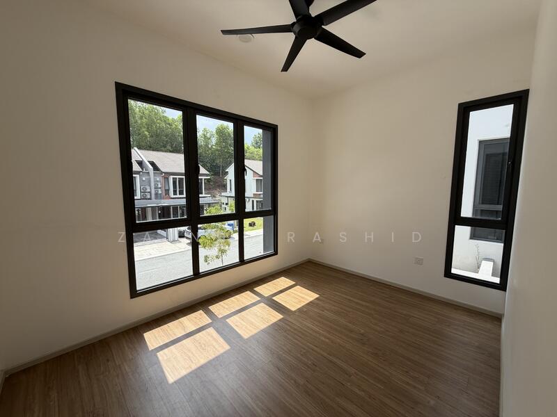 Ilham Residence @ City of Elmina untuk Untuk Dijual - RM 850,000, Mac 2026 - Bedroom - PropertyGuru.com.my