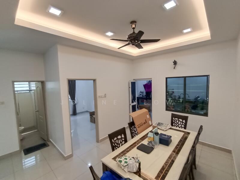 Cluster House for Rent in Meru Mutiara (Ipoh) - Joline YEOW - Dining Room - PropertyGuru.com.my