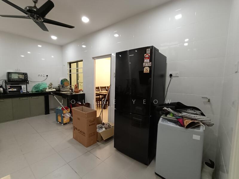 Cluster House for Rent in Meru Mutiara (Ipoh) - Joline YEOW - Kitchen - PropertyGuru.com.my