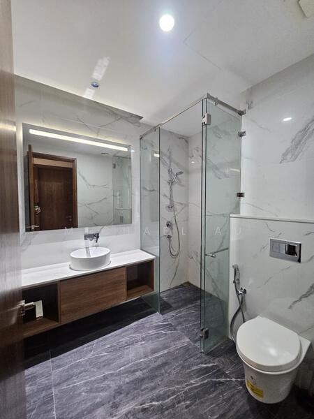 Core Residence @ TRX untuk Untuk Disewa - RM 7,500 /bulan, Feb 2026 - Bathroom - PropertyGuru.com.my