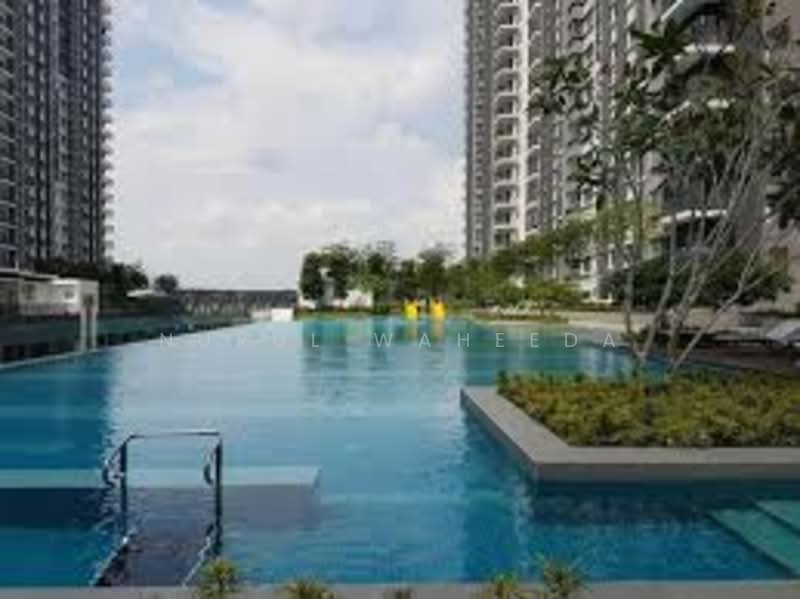 Savanna Executive Suite @ Southville City untuk Untuk Disewa - RM 1,800 /bulan, Mac 2026 - Pool - PropertyGuru.com.my