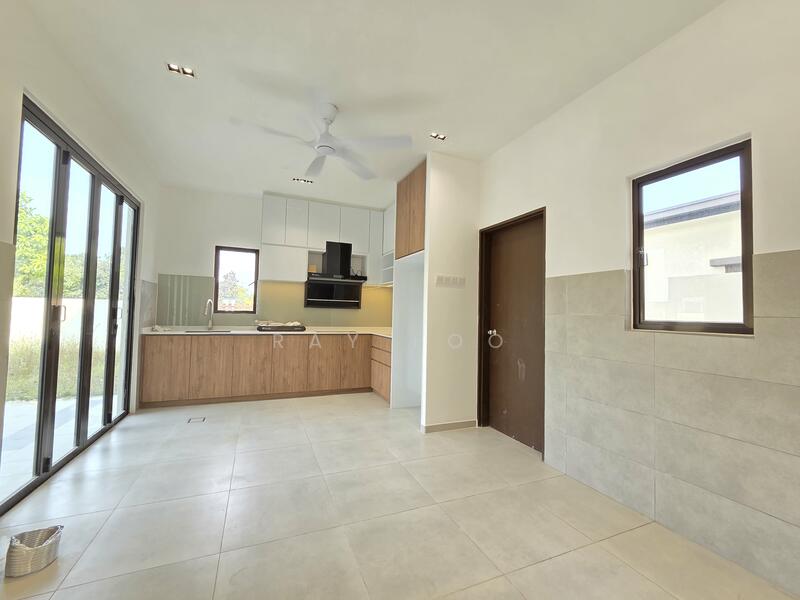 Semi-Detached House for Rent in Setia Ecohill (Semenyih) - Ray Foo - Kitchen - PropertyGuru.com.my