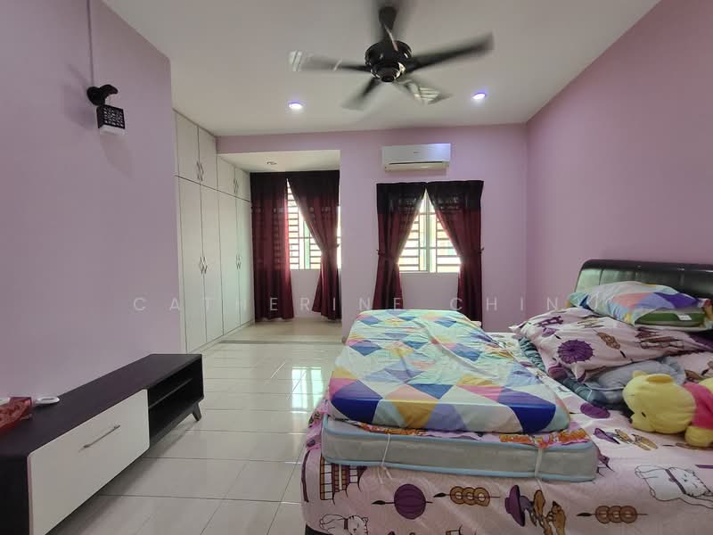 2-storey Terraced House for Sale in Lahat (Perak) - Catherine Chin - Bedroom - PropertyGuru.com.my