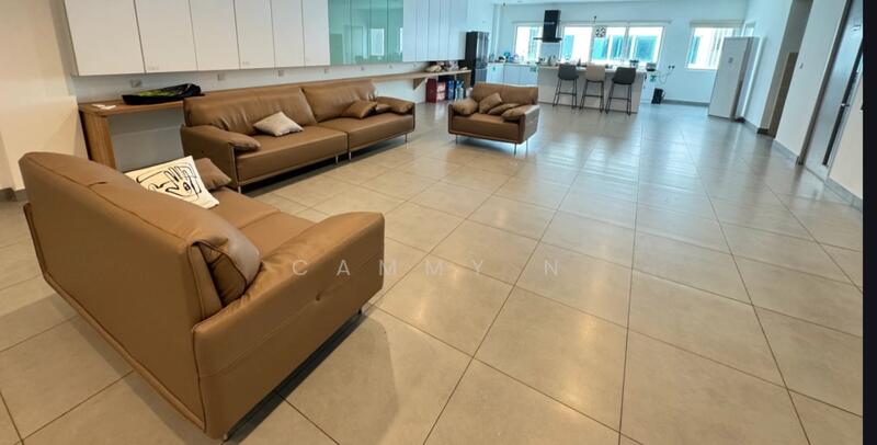 Shop for Sale in Bandar Pinggiran Subang (Shah Alam) - Cammy N - Living Room - PropertyGuru.com.my