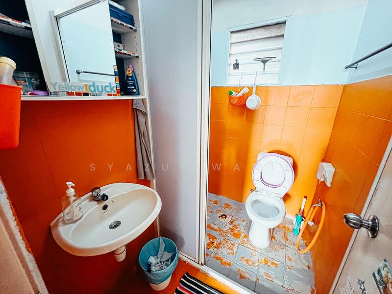 Condominium for Sale at Bayu Tasik 2 - Syazue Wanie - Bathroom - PropertyGuru.com.my