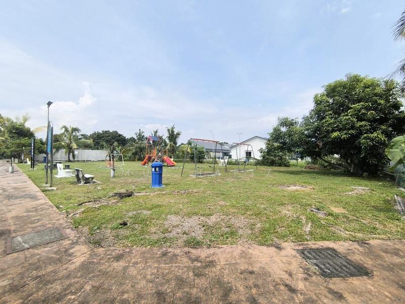Single Storey Jalan Bangau Telok Panglima Garang untuk Untuk Dijual - RM 350,000, Feb 2026 - Exterior - PropertyGuru.com.my